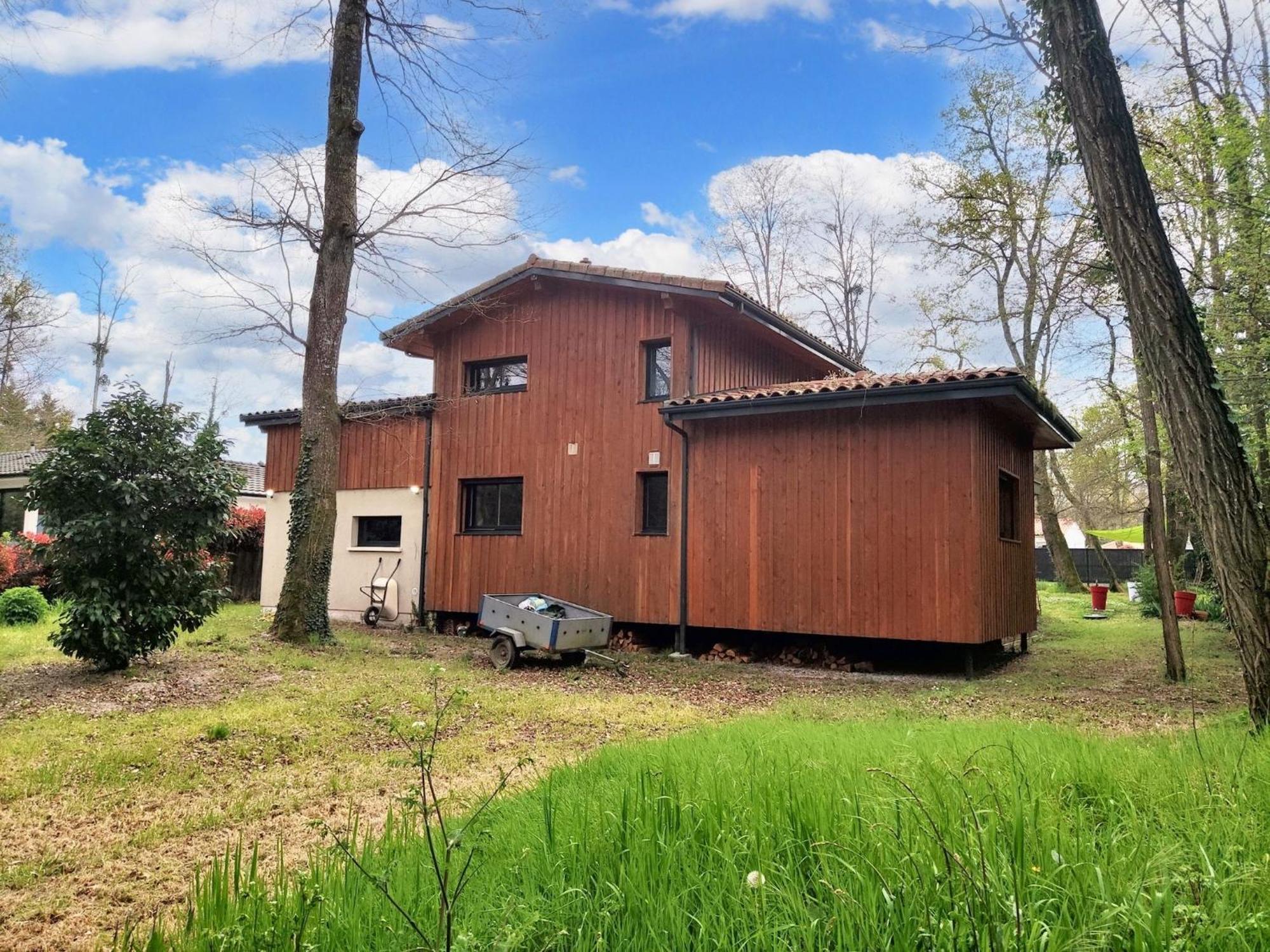 Maison Spacieuse A Saint Selve Avec Jardin Et Barbecue 125 M² エクステリア 写真